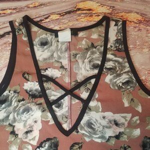 Floral Sleeveless Vneck Blouse